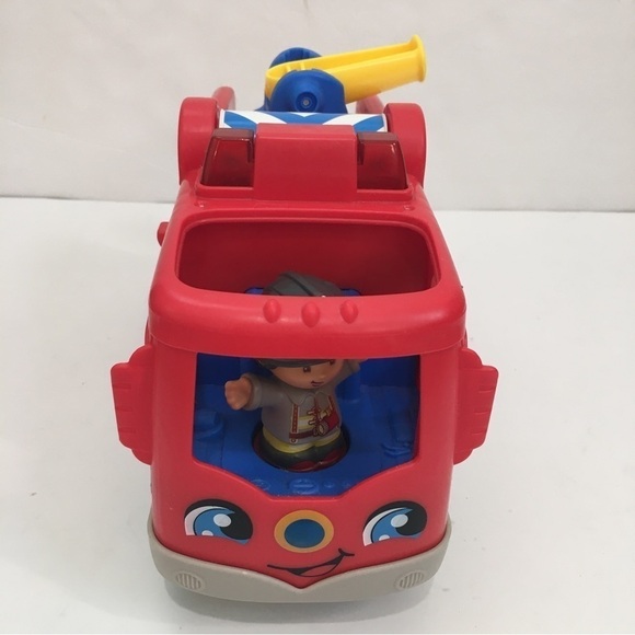Little People Fisher Price Musical Fire Truck With Working Lights 2 Figures - Picture 4 of 15